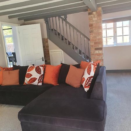 Willow Tree Farm Cottage With Bbq Hut Tattershall Thorpe Bagian luar foto